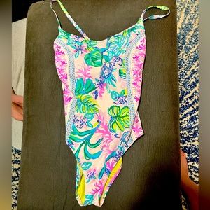 Lilly Pulitzer Mermaid in the Shade One Piece Swimsuit EUC